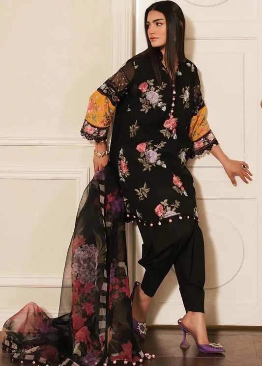 Sana Safinaz Black Printed Lawn Collection Replica